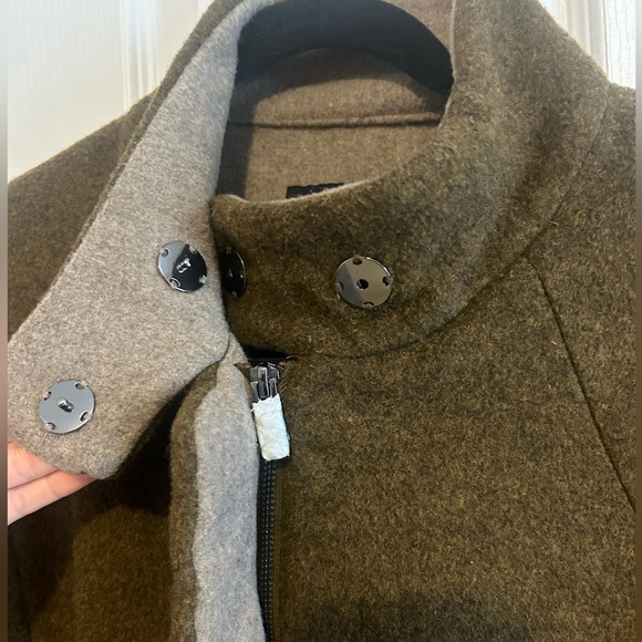 Zara Wool Poncho - Picture 4 of 8